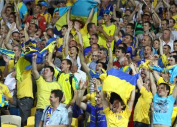 Сегодня сборная Украины проведет решающий матч с Англией