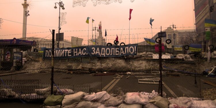 Минобразования: Родители боятся приводить детей в школы в центре Киева