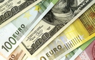 Паника на валютном рынке может привести доллар к цене в 20 гривен