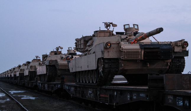 В Румынию прибыли военные США и танки Abrams