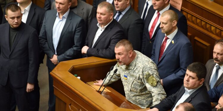 В парламенте полицейские рассказали о конфликте с участием Парасюка