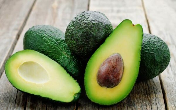 Агрессивный фрукт: Ученые выяснили, чем авокадо опасен для здоровья