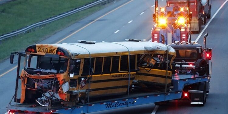 Школьные автобусы в США нередко попадают в крупные аварии