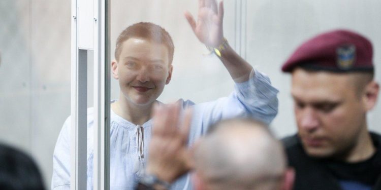 26 человек заявили о готовности взять Надежду Савченко на поруки / фото УНИАН