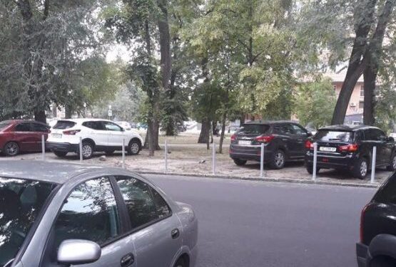 В Киеве оригинально наказали "героев парковки": опубликовано фото