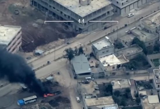 В ударе по сирийским войскам обвинили США: целью могли быть россияне