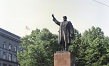 Памятник В.И.Ленину в центре Риги, был установлен на перекрестке бывшей улицы Ленина и улицы Кирова (ныне — улицы Бривибас и Элизабетес). Находился на этом месте с 1950 по 1991 год.