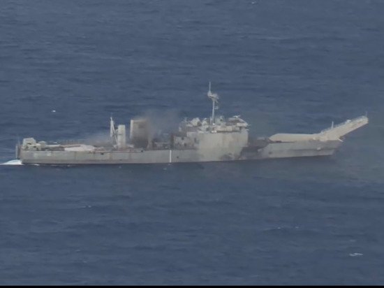 Гибель боевого корабля ВМС США попала на видео