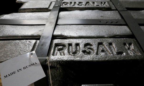 Стивен Мнучин: США готовы снять санкции с российского алюминиевого гиганта