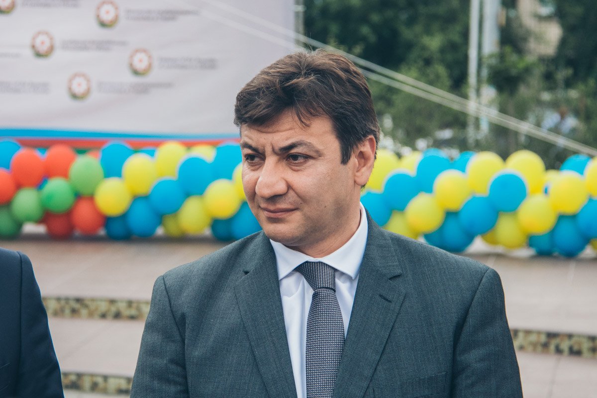 На торжественном открытии присутствовал посол Азербайджана в Украине Азер Худиев