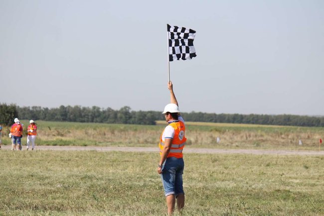 Чемпионат Украины по вертолетному спорту выиграла команда из Запорожья 06