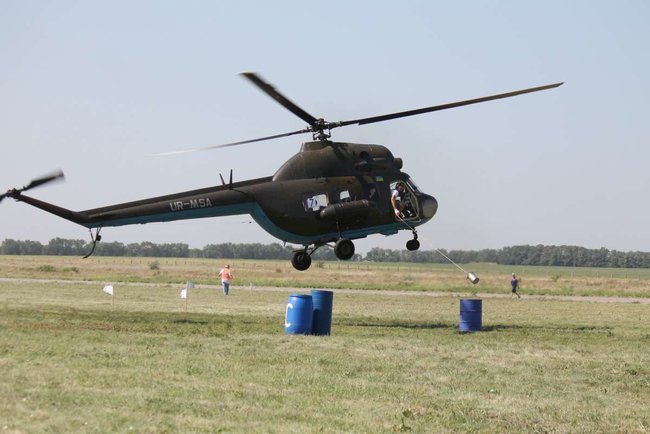 Чемпионат Украины по вертолетному спорту выиграла команда из Запорожья 07