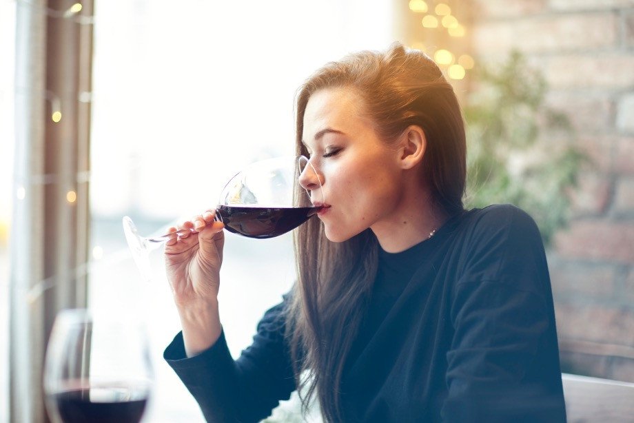 Правда и мифы о красном вине. Правда ли, что красное вино полезно?