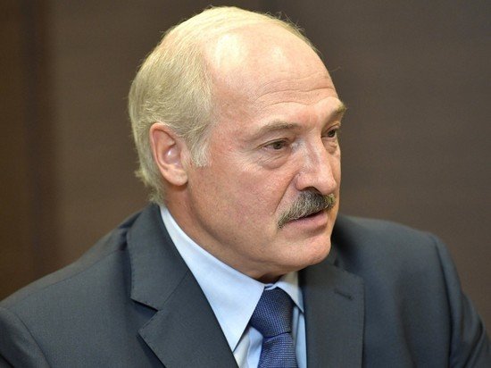 Лукашенко отдал экстренный приказ об укреплении границы с Украиной