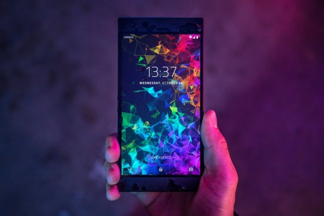 razer-phone-2-announced-with-revamped-design-and-vapor-chamber-cooling