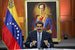 По данным последних соцопросов, Мадуро поддерживают 19% венесуэльцев, а 42% желают его свержения в результате военного переворота. Но на выборах в 2018 г. он, по официальным данным, получил более 67% голосов