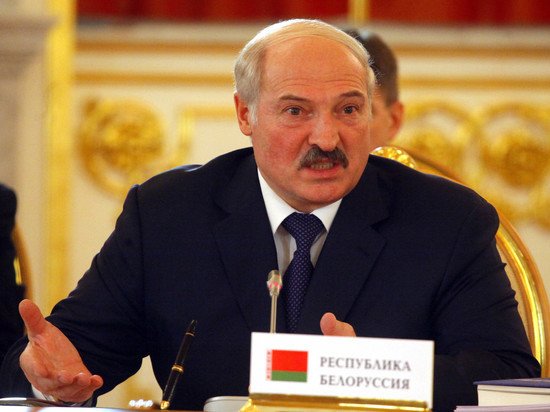 Лукашенко выступил против вхождения Белоруссии в состав России