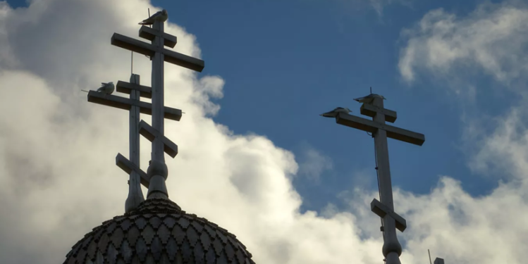 РПЦ прекращает общение с главой Элладской церкви