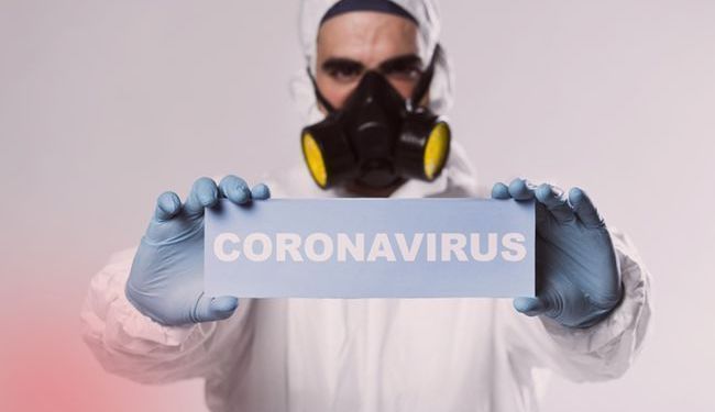 Запрет массовых мероприятий и карантин в школах: как Украина будет бороться с коронавирусом