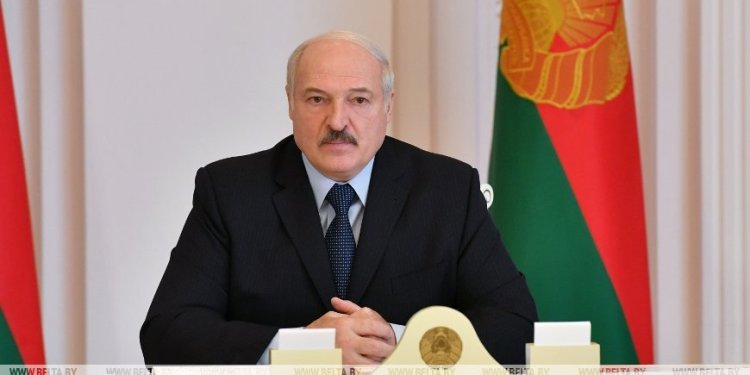 В Беларуси арестовали сотню блогеров и активистов за критику Лукашенко - Новости мира