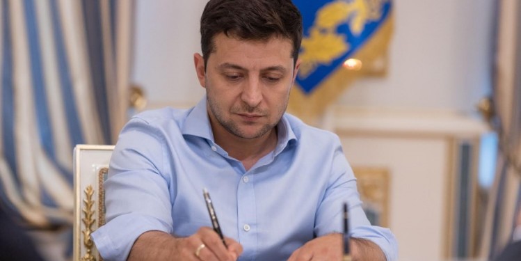 Зеленский уволил посла Украины во Франции Шамшура - новости мира