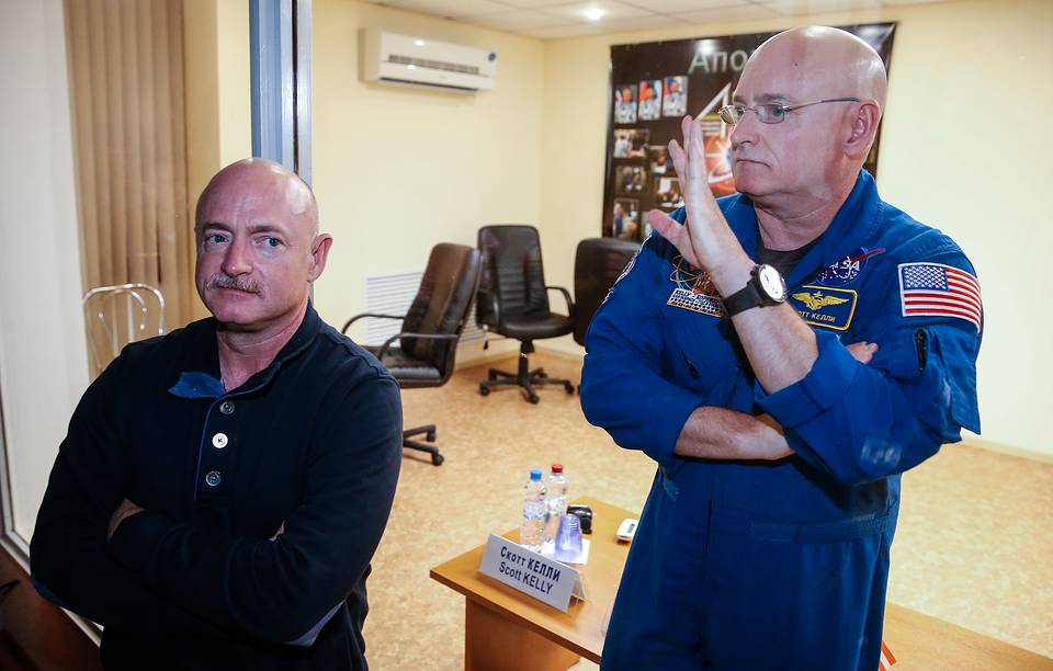 Астронавты-близнецы помогли узнать о сбое в работе митохондрий после жизни в космосе