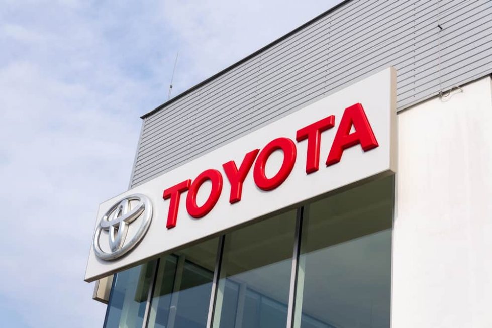 Toyota логотип фото