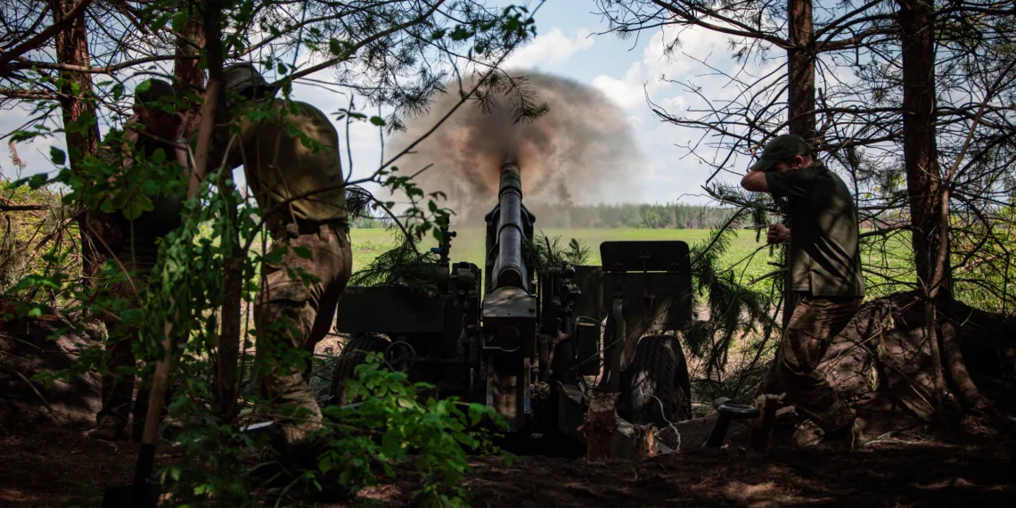 ukraine war putins soldiers surrender after counter attack as g7.jpg