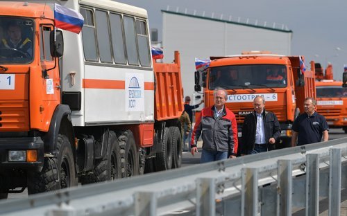 Аксенов допустил досрочный запуск поездов на Крымском мосту :: Общество :: РБК