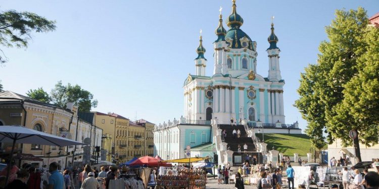 Киев попал в 10-ку городов с лучшими видами по версии The Guardian / фото УНИАН